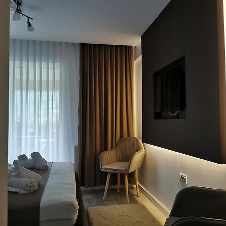 Doftana Apartaments Teşila Esterno foto
