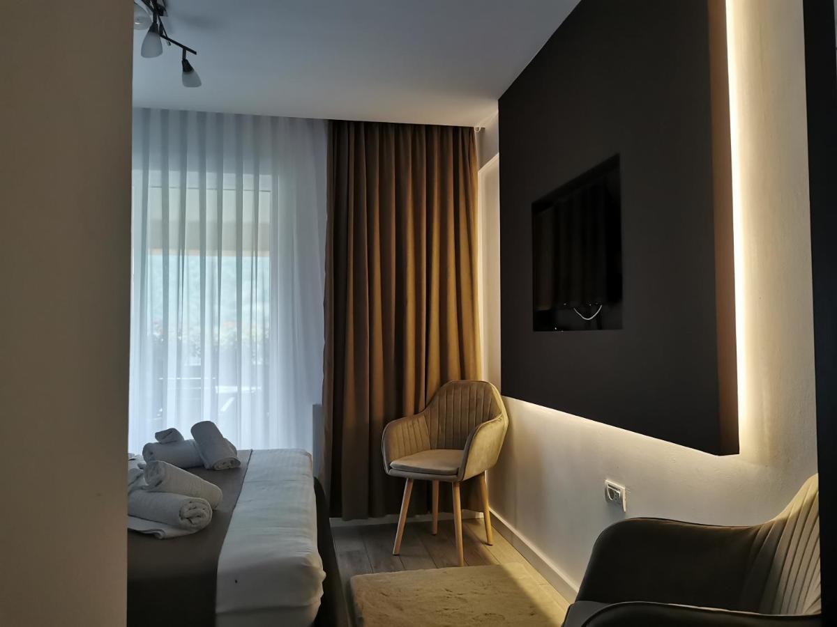 Doftana Apartaments Teşila Esterno foto