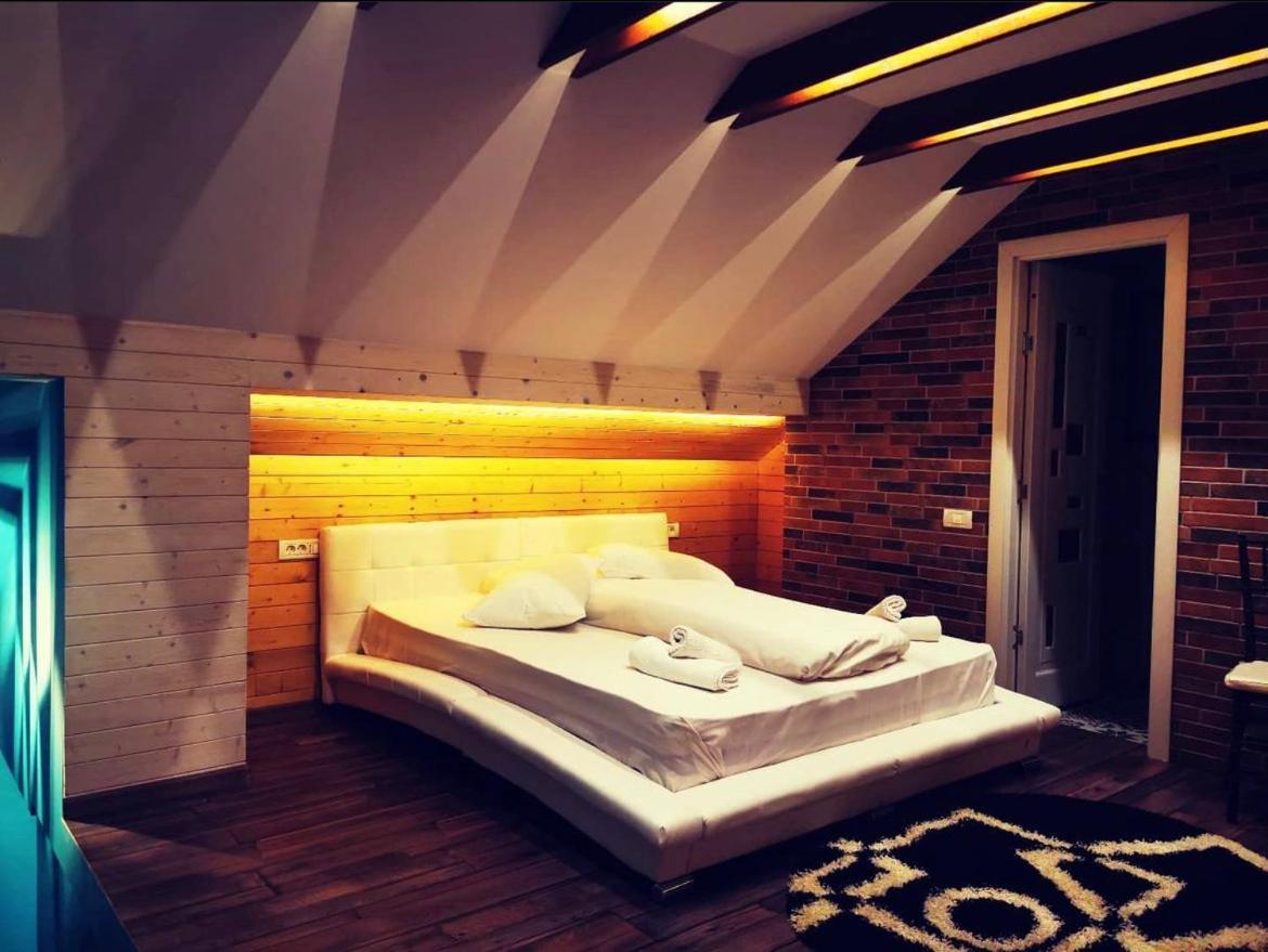 Doftana Apartaments Teşila Esterno foto